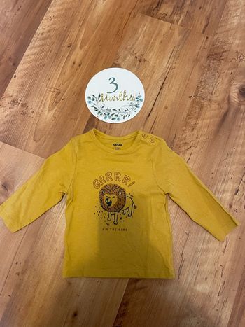 T-shirt manches longues jaune taille 3 mois