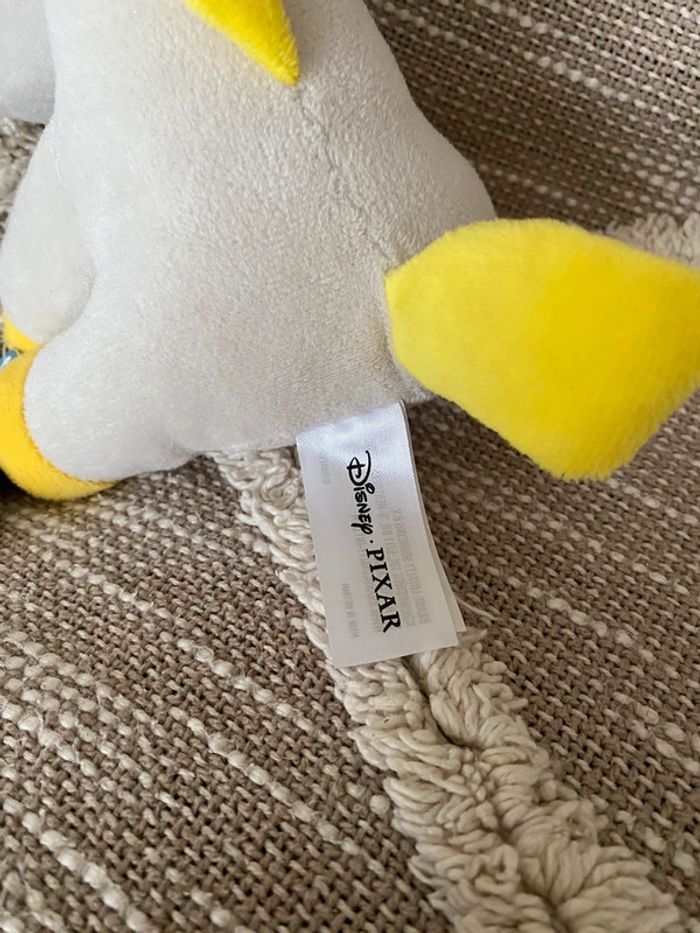 Peluche doudou 17cm Disney pixar licorne buttercup toy story gris et jaune neuve avec étiquette - photo numéro 4