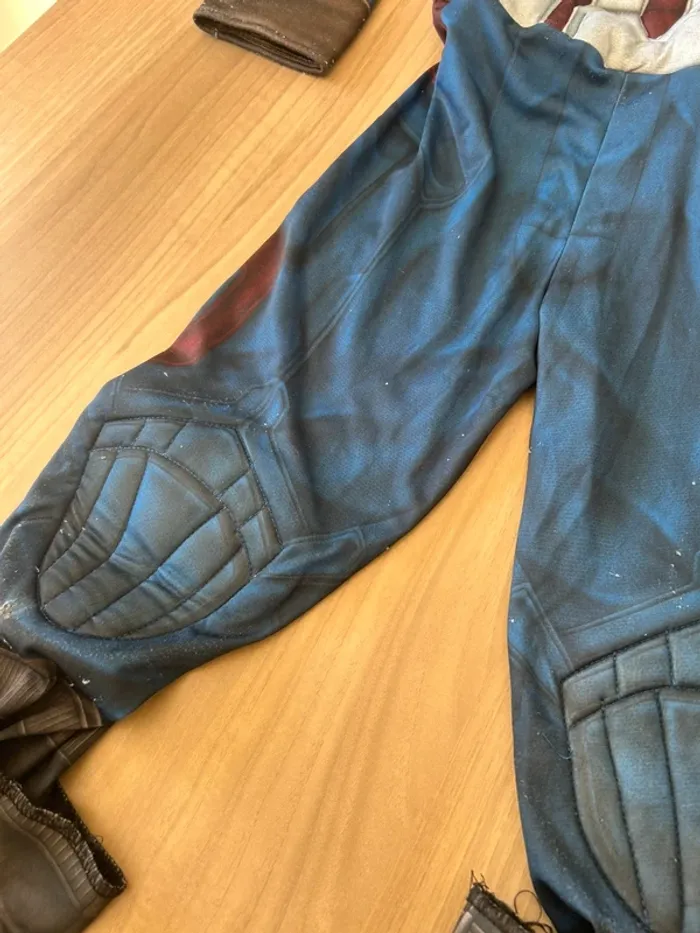 Déguisement Avengers captain america - photo numéro 6