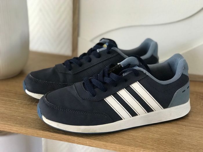 Basket à lacet Adidas marine - photo numéro 3