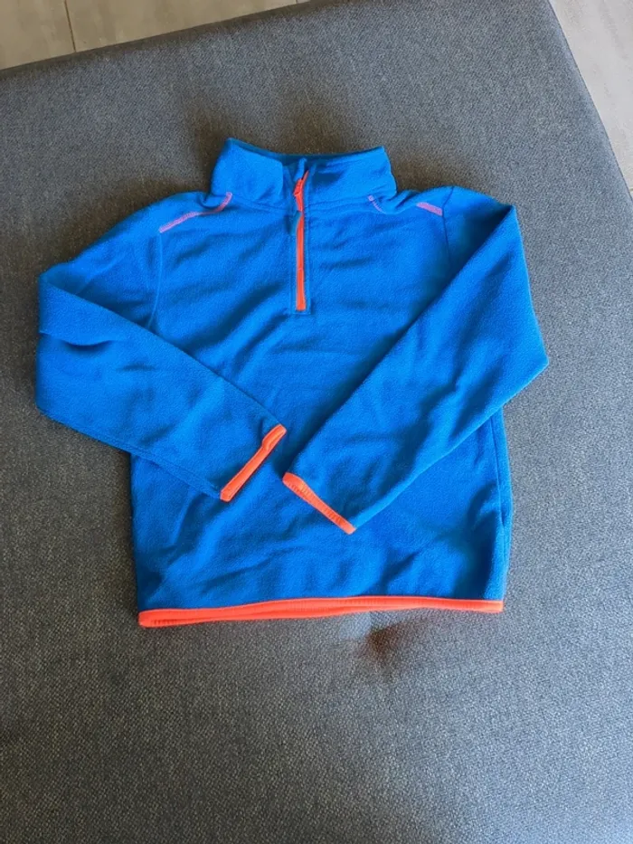 Polaire bleu et orange fluo 8-9 ans