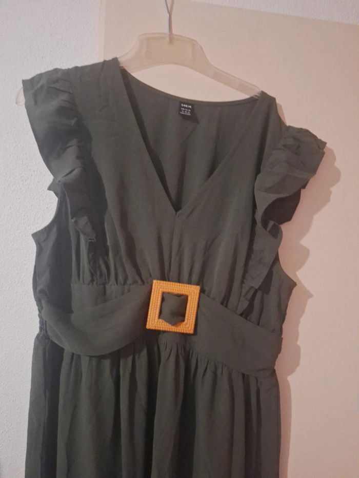 Robe longue neuf - photo numéro 4