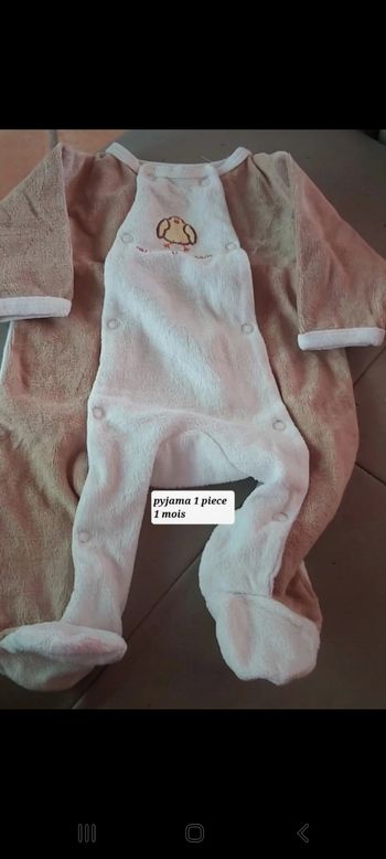 Pyjama 1 mois