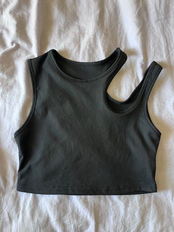 Top/t-shirt fille 12 ans 
