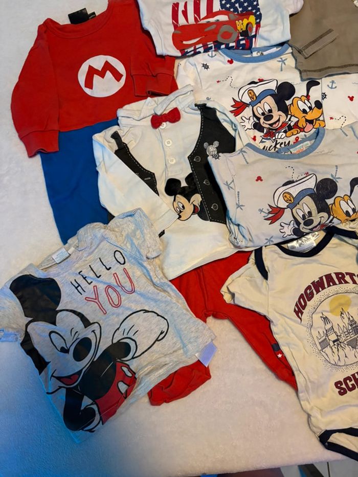 Lot vêtements bébé garçon 6 mois - Disney, Harry Potter, Parc Astérix - photo numéro 2