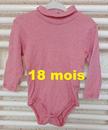 Body manche longue avec col rayé rouge Kiabi Taille 18 mois