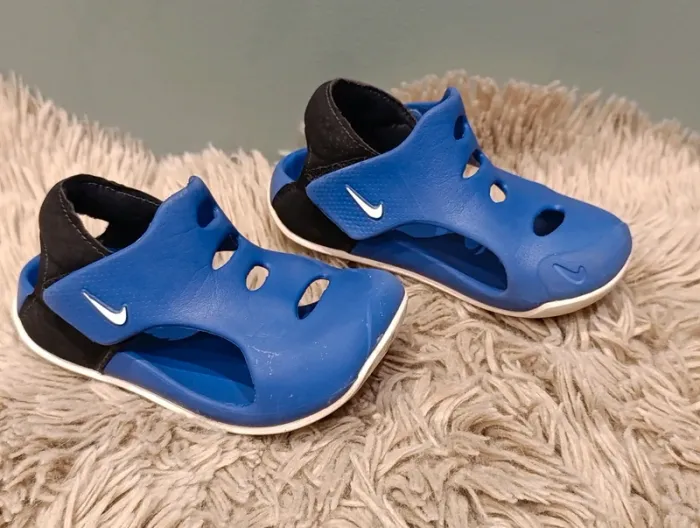 Sandales Nike enfant - photo numéro 2