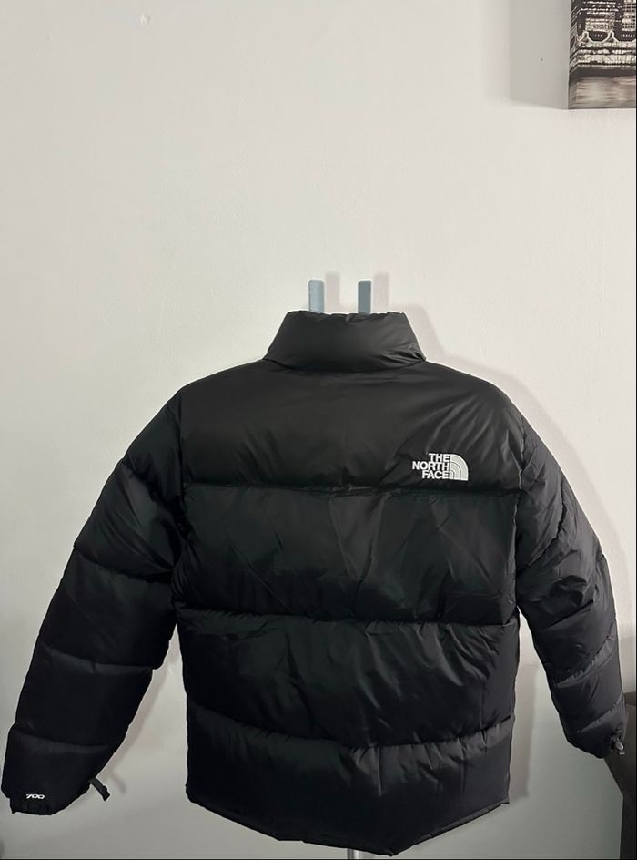 Doudoune The North Face noire • Taille L • État neuf - photo numéro 2