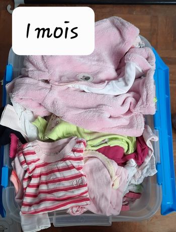Lot 1 mois fille