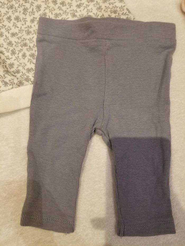 Lot de 2 ensembles sweat + legging jumixtes - Taille 3 mois - Kiabi - photo numéro 3
