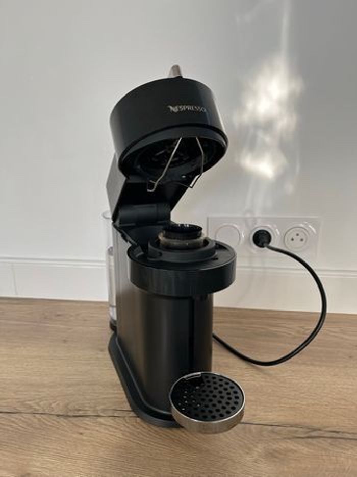 Machine à café Nespresso Vertuo - photo numéro 3