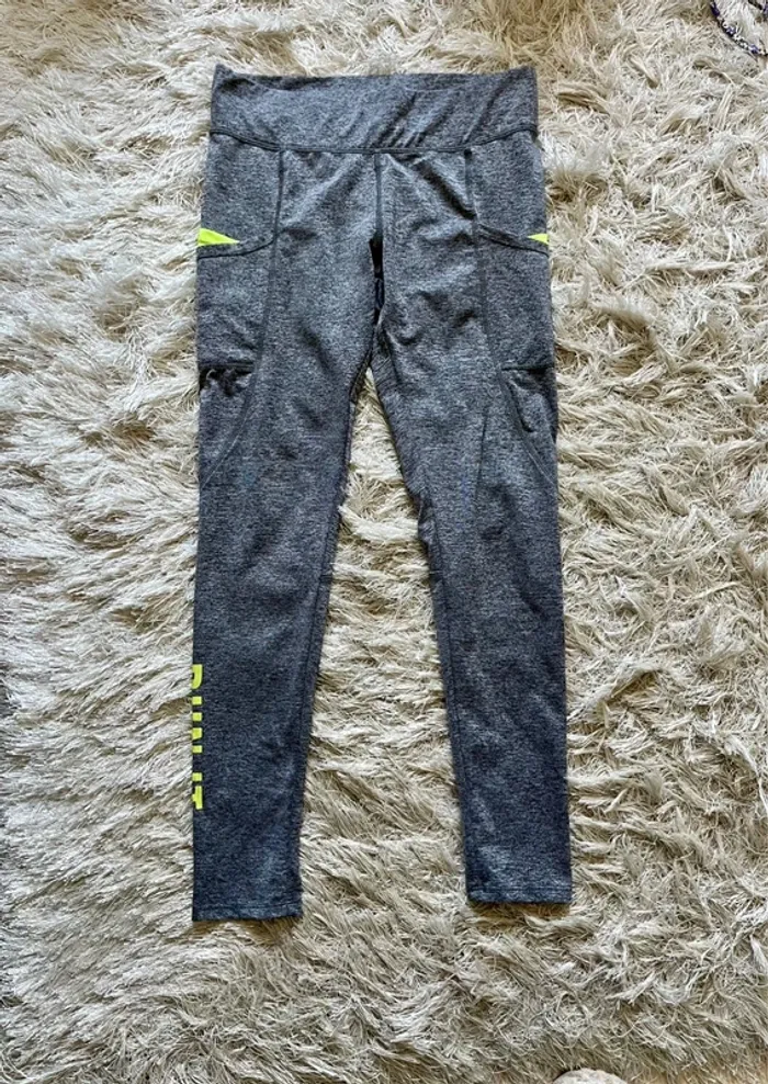 Legging avec 2 poches gris push up et bandes contrastantes vertes 36 - photo numéro 3
