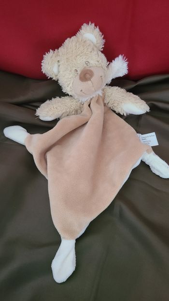 Tex Doudou plat ours écharpe beige marron