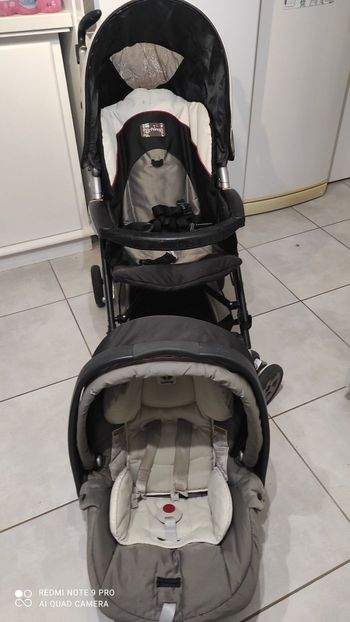 Poussette peg perego avec cosy