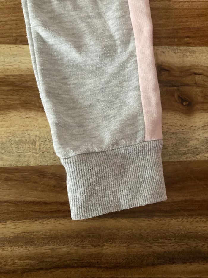 Jogging 5/6 ans - photo numéro 2