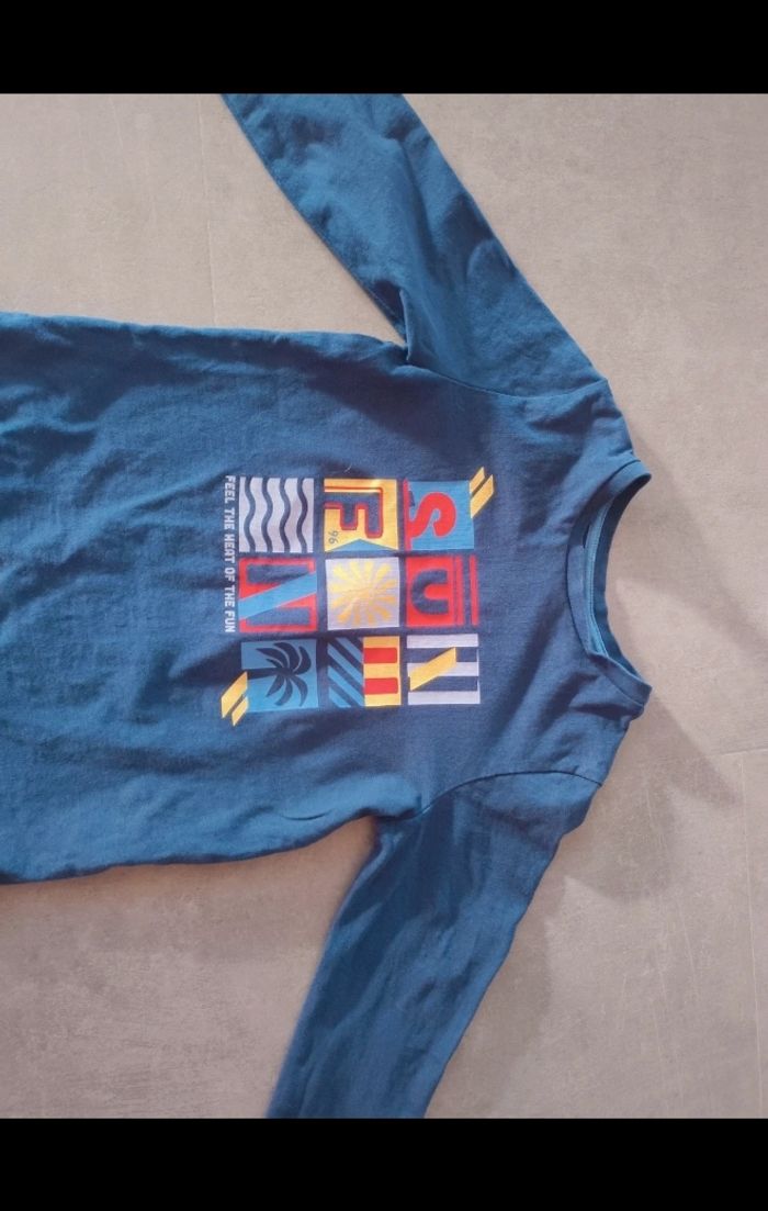 Tee-shirt manches longues 5 ans Okaidi, Parfait état - photo numéro 2