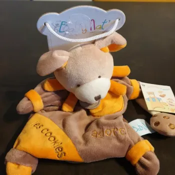 Doudou marionnette Ours “Charly adore les cookies” marron BABY NAT