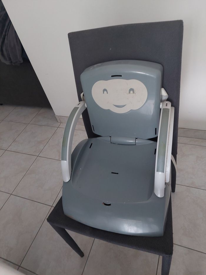 Chaise haute et réhausseur - photo numéro 4