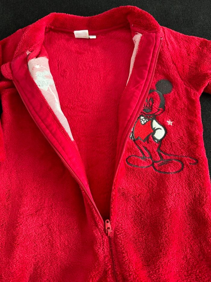 Superbe grenouillère polaire Disney 18 mois - photo numéro 3