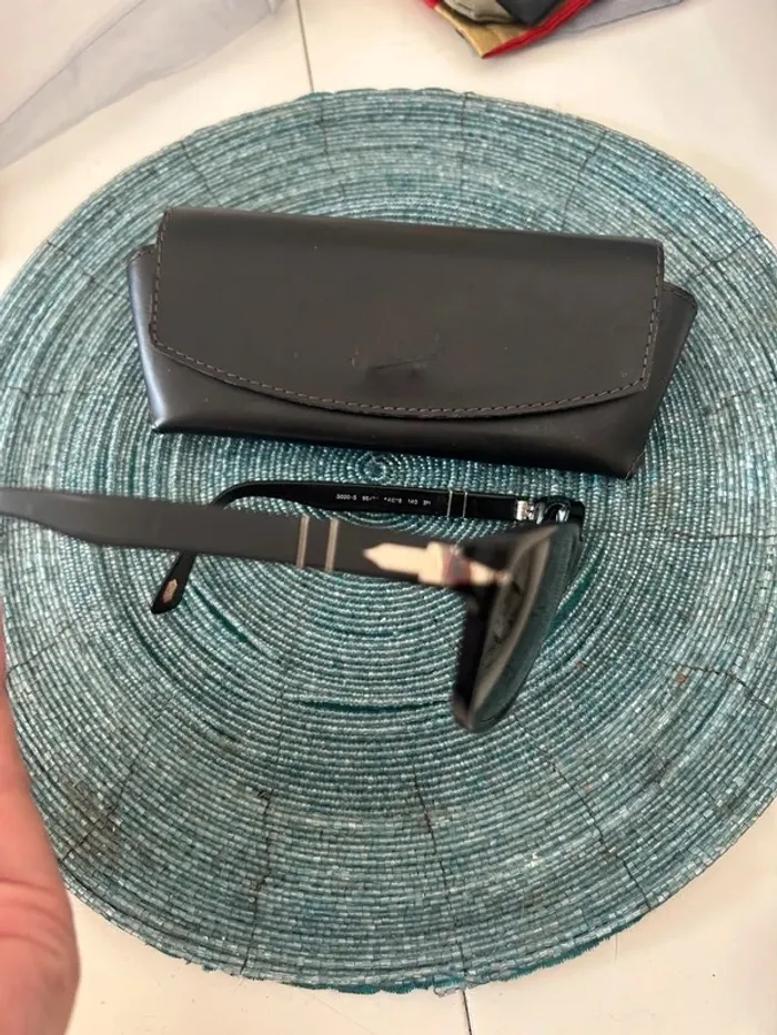 persol lunettes de soleil noir 3020S 95-31 - photo numéro 4