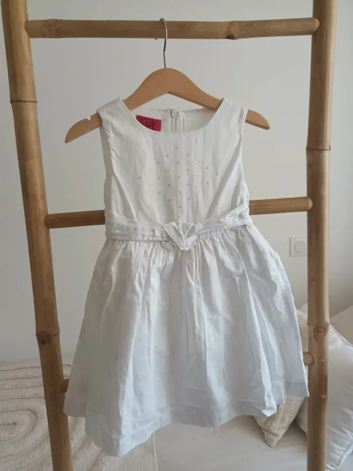 Robe blanche La Compagnie des Petits 3 ans