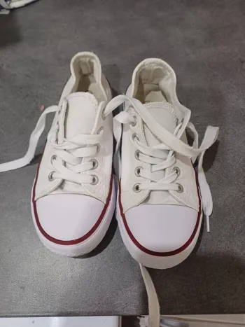 Chaussure toile