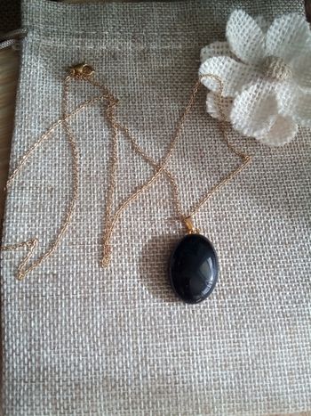 Collier en pierre d'obsidienne naturelle