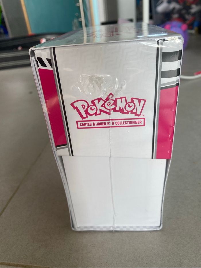 ETB Coffret dresseur d’élite Flamme Blanche - photo numéro 6