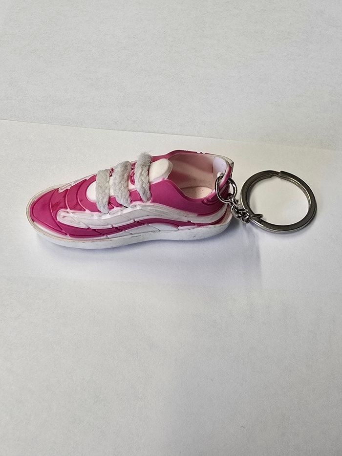 Porte clés chaussures de foot - photo numéro 2