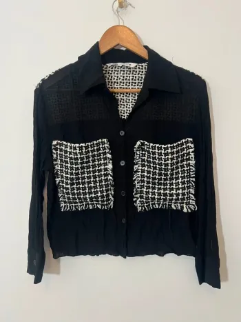 Chemise noire en tweed