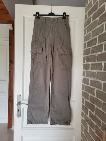 Pantalon cargo kaki Zara