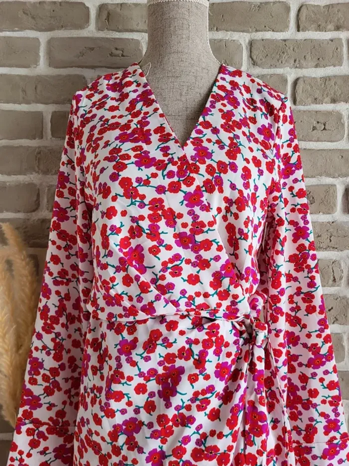 Robe portefeuille fleurie Lili & Lala - photo numéro 2