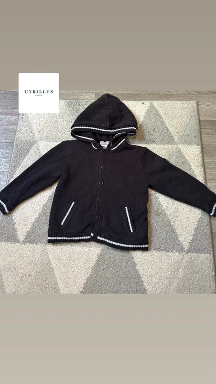 Gilet Cyrillus taille 18m