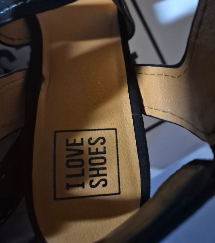 Sandale / nu-pieds noire compensé femme taille 41 neuf dans la boîte - photo numéro 8