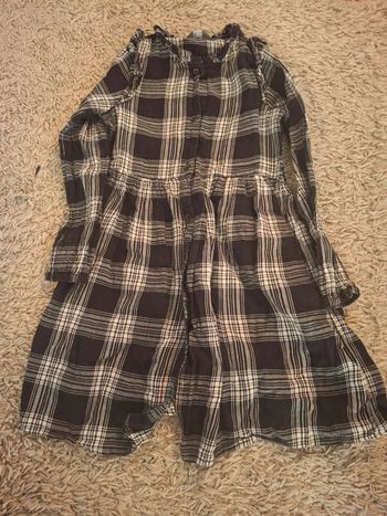 Robe fille primark 6 / 7 ans