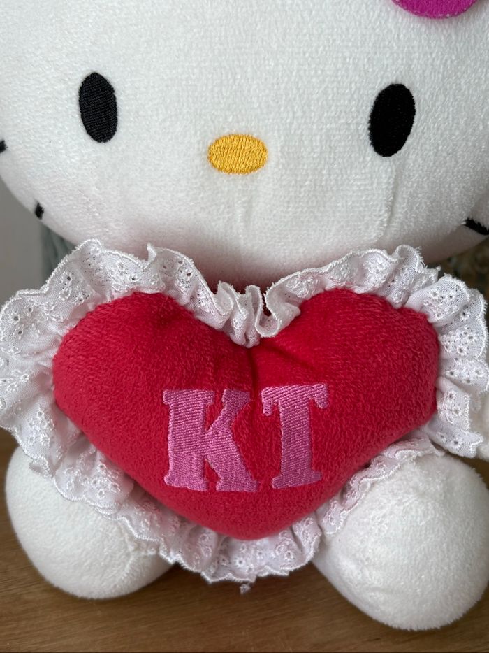 Peluche hello kitty 24 cm - photo numéro 2