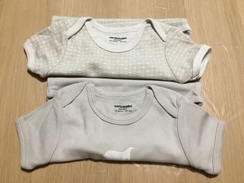 Lot 2 bodies Verbaudet