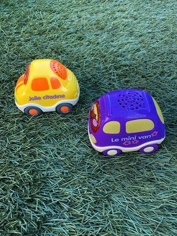 Lot de 2 voitures tut tut bolides