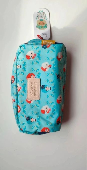 Grosse trousse bleu turquoise, Not perfect, just special
