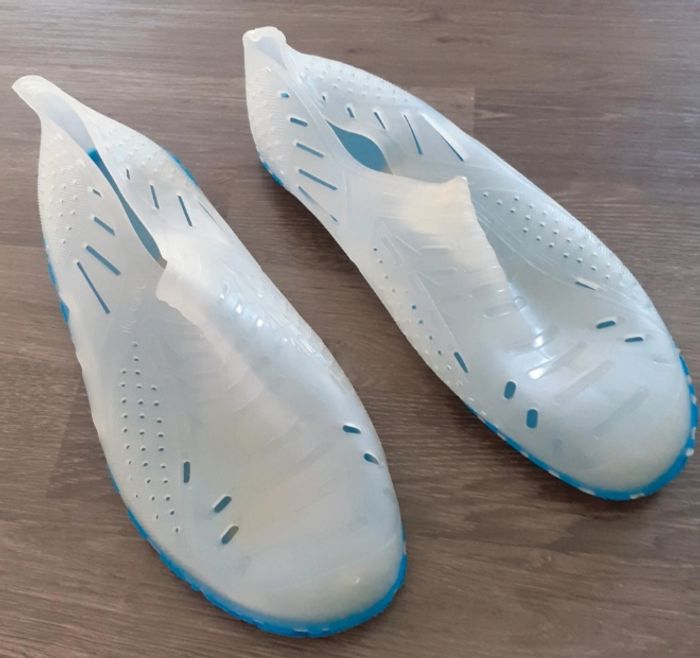 Chaussures de plage t. 34