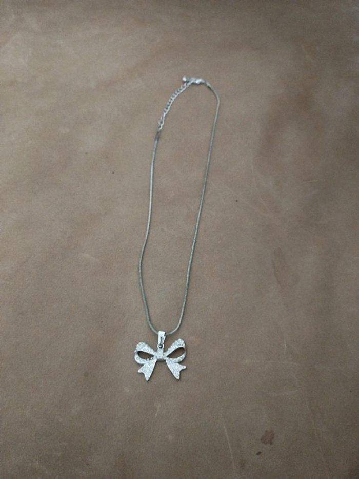 Collier argenté