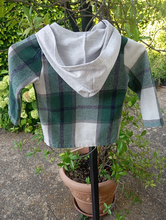Veste/chemise avec capuche Shein 2/3 ans - photo numéro 3