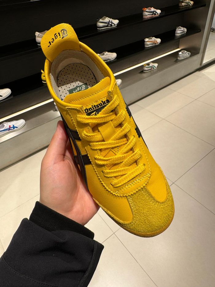 Onitsuka Tiger (MEXIQUE 66) Bruce Lee (Jaune et Noir)42 - photo numéro 2