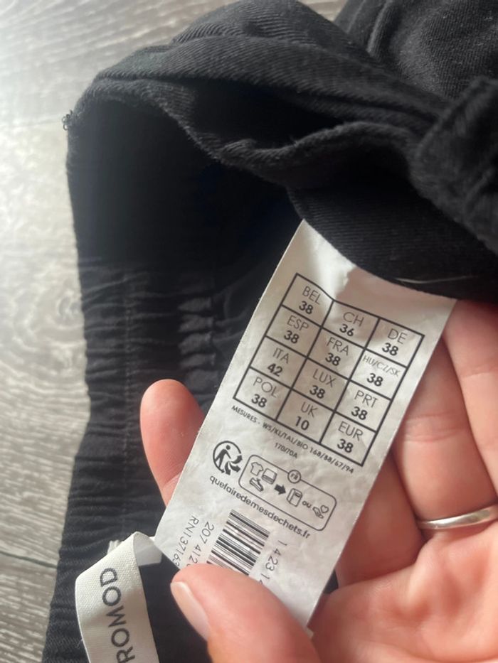 Short promod taille 38 - photo numéro 4