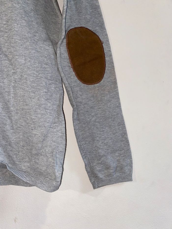 314 - gilet gris à détail marron sur les coudes - photo numéro 3