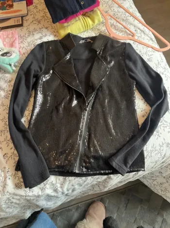 Veste légère paillette noir