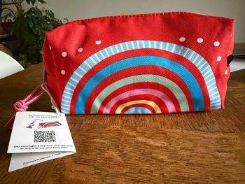 Jolie trousse arc en ciel 