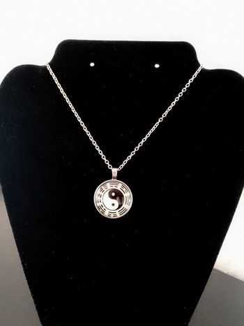 Chaîne + pendentif spirituel