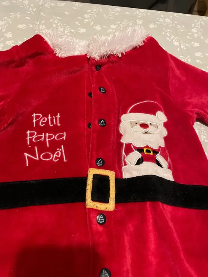 Pyjama Père Noël 2 ans - photo numéro 2