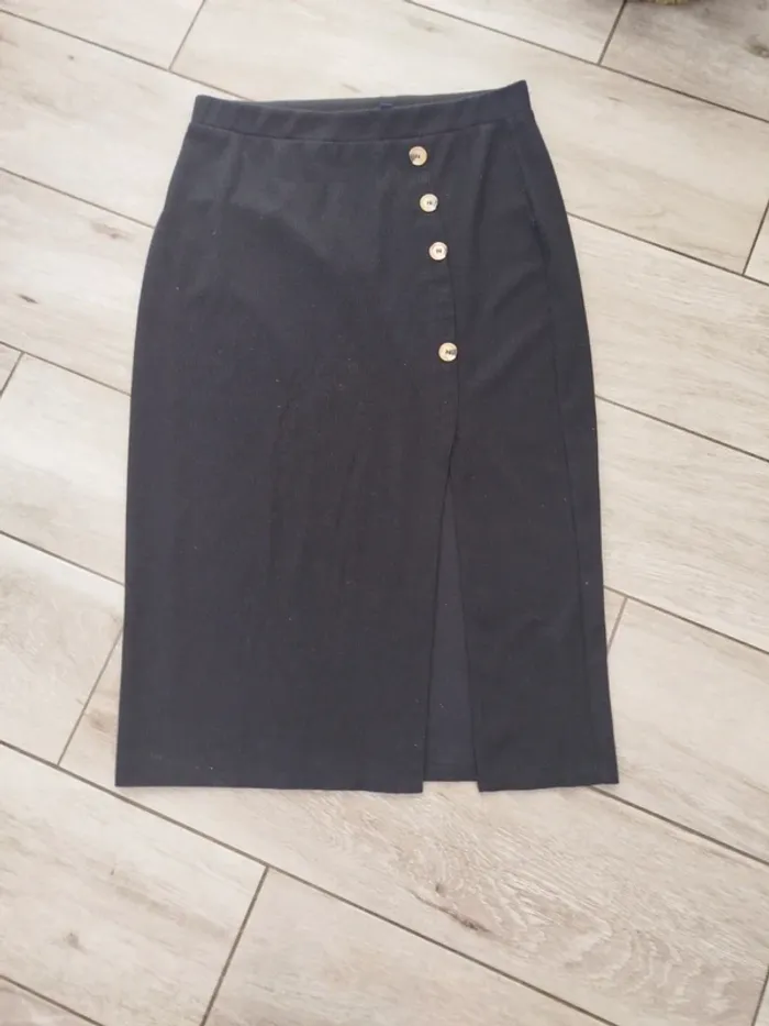 Jupe noire moulante Kiabi